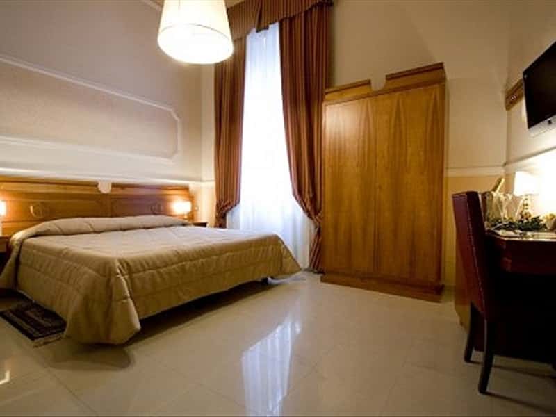Hotel Gran Duca Livorno Rooms / Camere